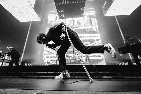 Uno de los mejores grupos británicos del momento – The 1975 – LO + MUSICA