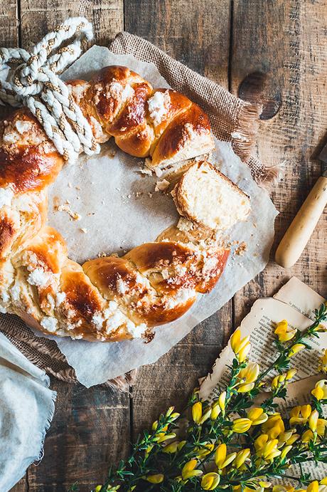 Rosca trenzada de Pascua