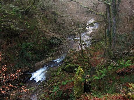 Circular al Vízcares por Traslafuente y Llebrada.