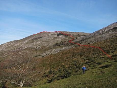 Circular al Vízcares por Traslafuente y Llebrada.