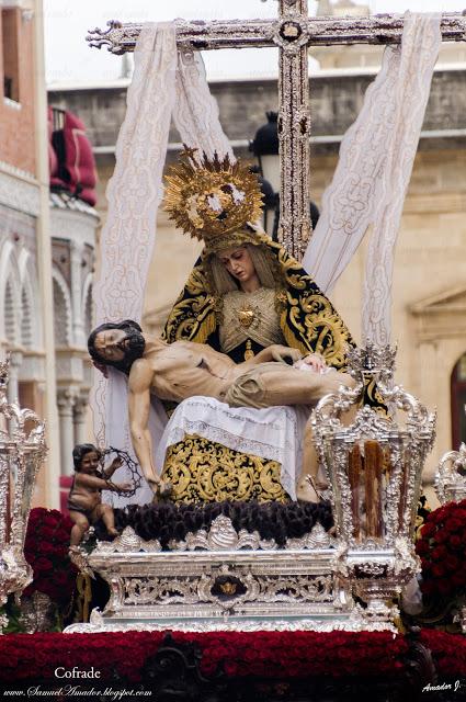 SÁBADO SANTO EN SEVILLA Y DOMINGO RESURRECCIÓN EN ARAHAL