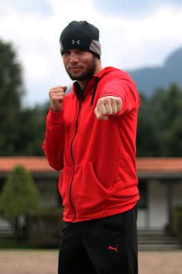 CONTINÚA CARLOS CUADRAS CON SU ENTRENAMIENTO DURANTE LA CONTINGENCIA SANITARIA CONTINÚA CARLOS CUADRAS CON SU ENTRENAMIENTO DURANTE LA CONTINGENCIA SANITARIA