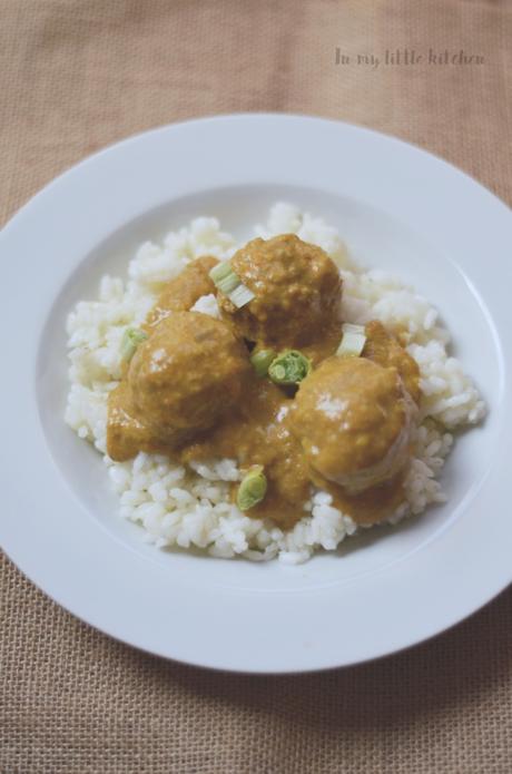 Albondigas thai en olla de cocción lenta o crockpot