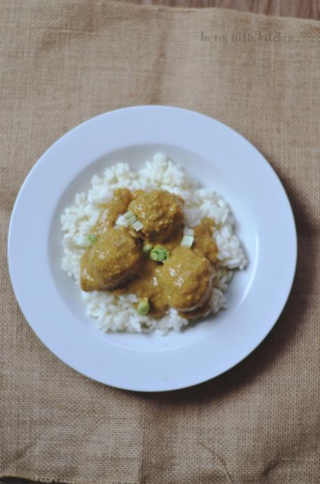 Albondigas thai en olla de cocción lenta o crockpot