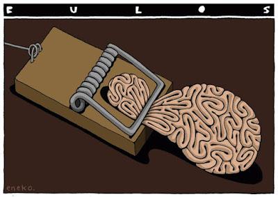 La España encerrada canta y resiste, “erguida frente a todo”.