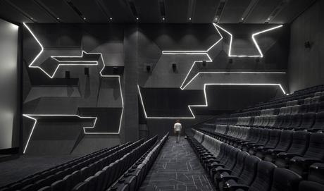 HUBEI CHANGJIANG FILM GROUP - VEGUARD INSUN INTERNATIONAL CINEMA AT D - MALL5