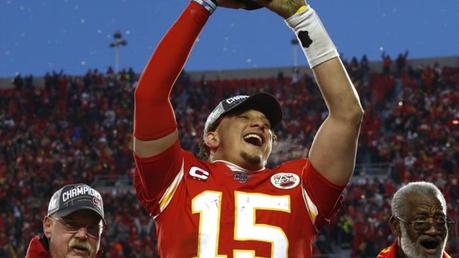 Chiefs de Kansas City firmarán extensión de contrato con Patrick Mahomes Chiefs de Kansas City firmarán extensión de contrato con Patrick Mahomes