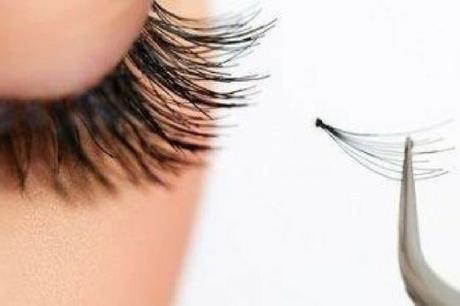 CÓMO RETIRAR LAS EXTENSIONES DE PESTAÑAS EN CASA?!