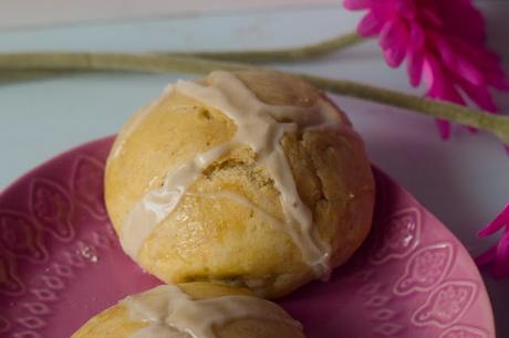 Hot Cross Bunds Veganos
