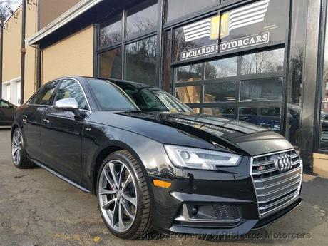 2018 Audi S4 Floor Mats