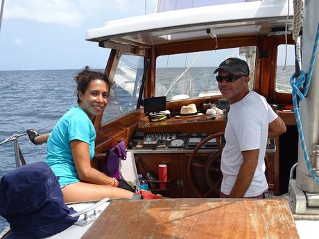 PANAMÁ:NAVEGANDO POR EL ARCHIPIÉLAGO DE SAN BLAS PANAMÁ:NAVEGANDO POR EL ARCHIPIÉLAGO DE SAN BLAS