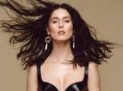 Francisca Valenzuela estrena vídeo acústico Flotando