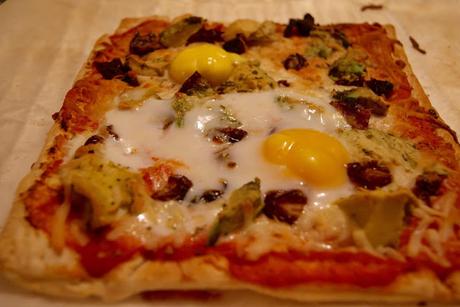 PIZZA CON MASA DE HOJALDRE