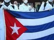 Médicos cubanos ayudan mundo contra COVID-19, EEUU critica