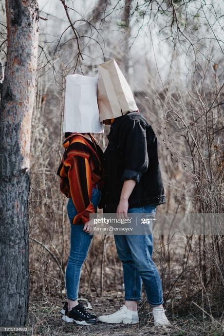 El amor en los tiempos del Covid-19. Casos de la vida real. El amor en los tiempos del Covid-19. Casos de la vida real.