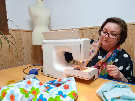 La costura de Manoli abre sus puertas La costura de Manoli abre sus puertas