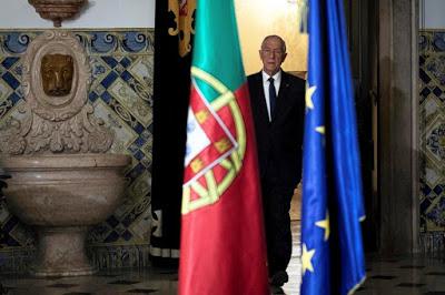 El presidente de Portugal pide a los bancos que devuelvan el dinero de la última crisis financiera.