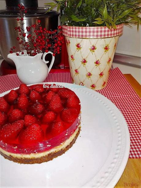 tarta de limón y fresas