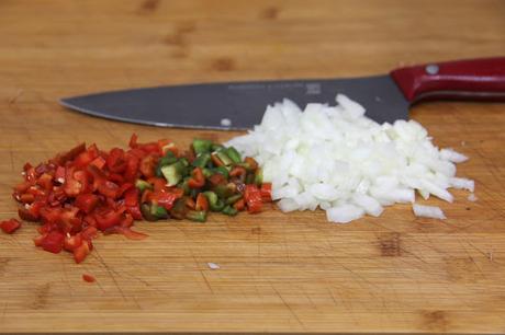 Receta fácil de salpicón de merluza y pulpo, el entrante o aperitivo perfecto