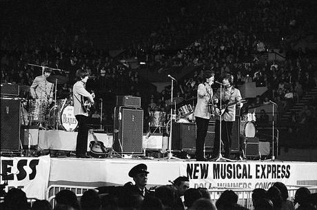 Efemérides del Rock y Heavy Metal: Que pasó un 11 de Abril