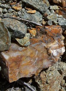 LOS MINERALES DEL SUR DE ALICANTE.