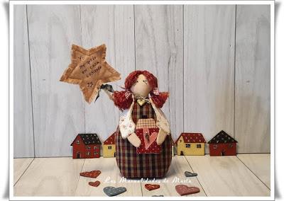 MUÑECA BEE DISEÑO DE LILY GALLARDO