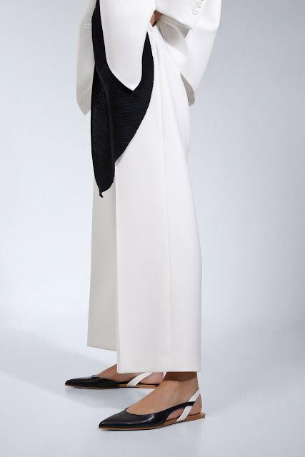 COMPRAS DE LA SEMANA; ABRIL (II).-