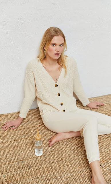 COMPRAS DE LA SEMANA; ABRIL (II).-