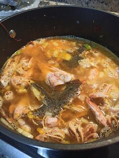 RODABALLO CON LANGOSTINOS A LA CREMA RODABALLO CON LANGOSTINOS A LA CREMA