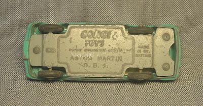 Aston Martin de Corgi