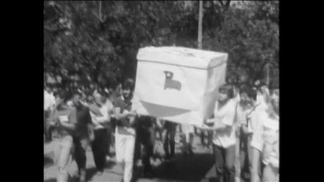 En nombre de Dios - 1987 En nombre de Dios - 1987