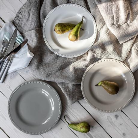 vajillas de porcelana scandinavian tableware scandinavian porcelain scandinavian plates scandinavian mugs scandinavian design porcelana nórdica nordic table nordic cuisine menaje hogar menaje cocina household items diseño nórdico diseño escandinavo design plate bowl mug  