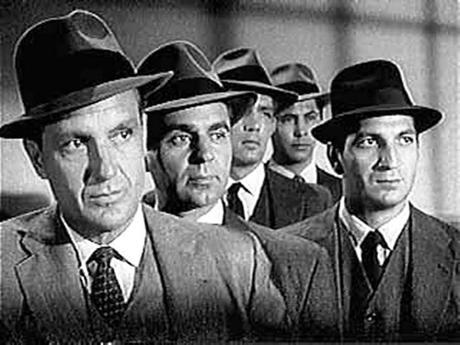 La imagen puede contener: 5 personas, sombrero