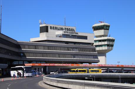 como ir del aeropuerto de tegel a berlin