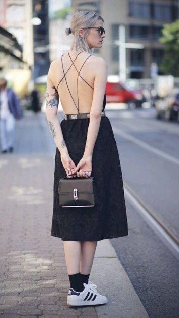 Falda Circular Con Calcetas Largas