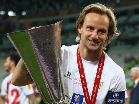 Rakitic se deja querer por el Sevilla FC