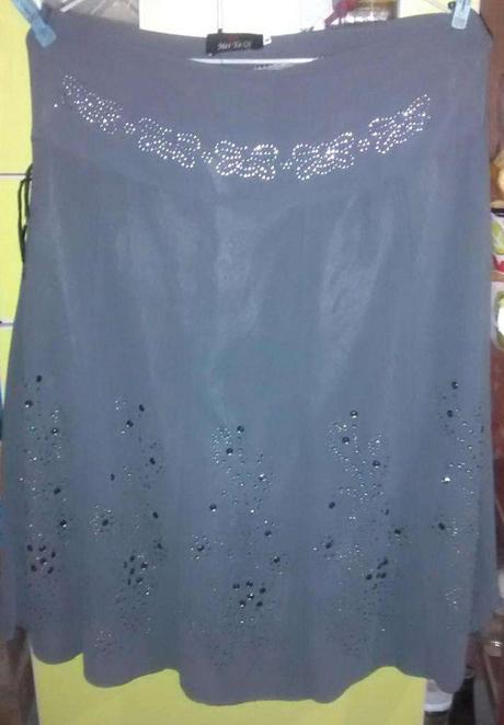 Falda Larga Pedreria