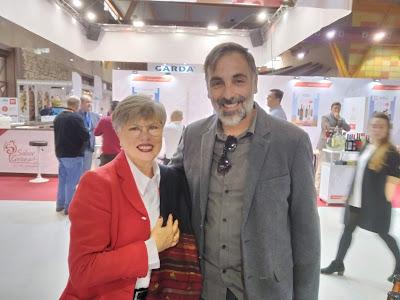 GAZPACHO PERRERO (SOPA DE ALMEJAS Y RABANOS CON NARANJAS)