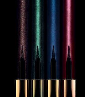 AZUL MAR EN LOS OJOS AZUL MAR EN LOS OJOS