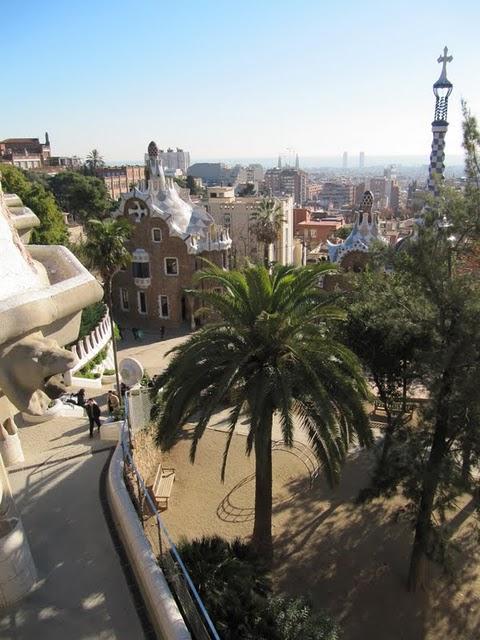 ESCAPE A LA FANTASIA: PARQUE GÜELL DE BARCELONA