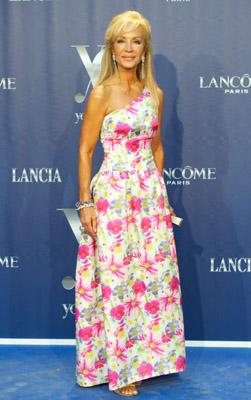 Kate Winslett, de Victoria Beckham, invitada de honor en la Fiesta de Yo Dona. Imágenes y estilismos