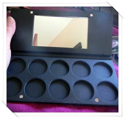 Encantada con PEGGY SAGE...review de sombras y labiales.