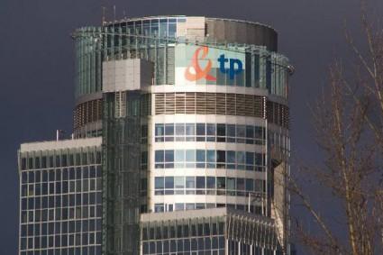 Bruselas multa con 127 millones a TP por abuso en Polonia