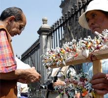 FELIZ DÍA DE LAS MULAS O CORPUS CHRISTI.