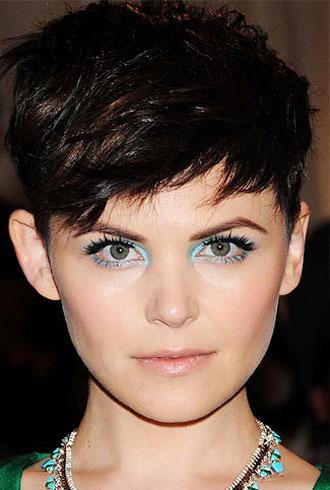 Ginnifer Goodwin blue eyeshadow