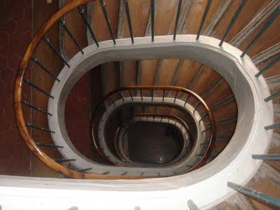 Propuesta de Intervención sobre una Escalera en París - Estado Actual