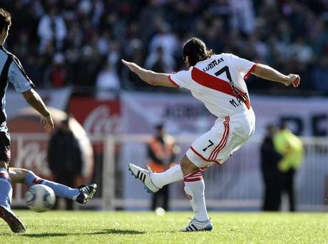 Cinco razones para entender el River 1 - Belgrano 1 Cinco razones para entender el River 1 - Belgrano 1