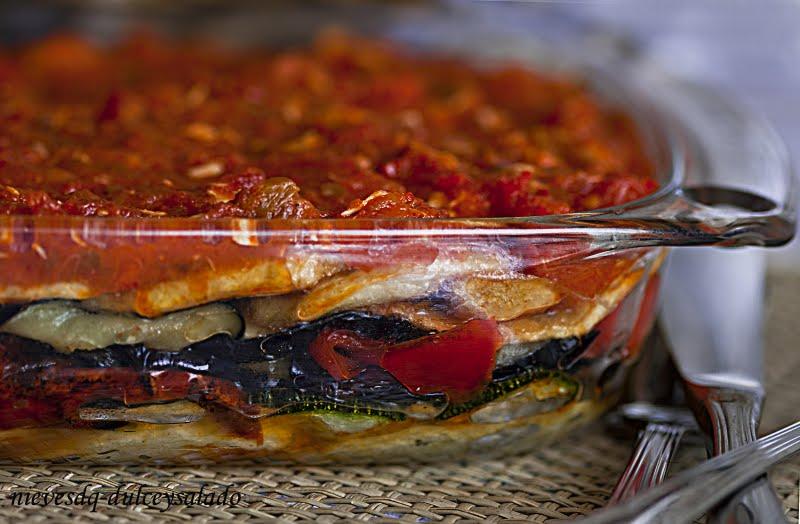 TUMBET DE PATATAS, BERENJENAS Y TOMATE