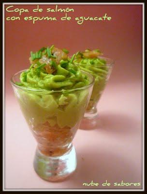 COPA DE SALMÓN CON ESPUMA DE AGUACATE