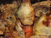 Guisado pollo casero pomelo hecho cocotte